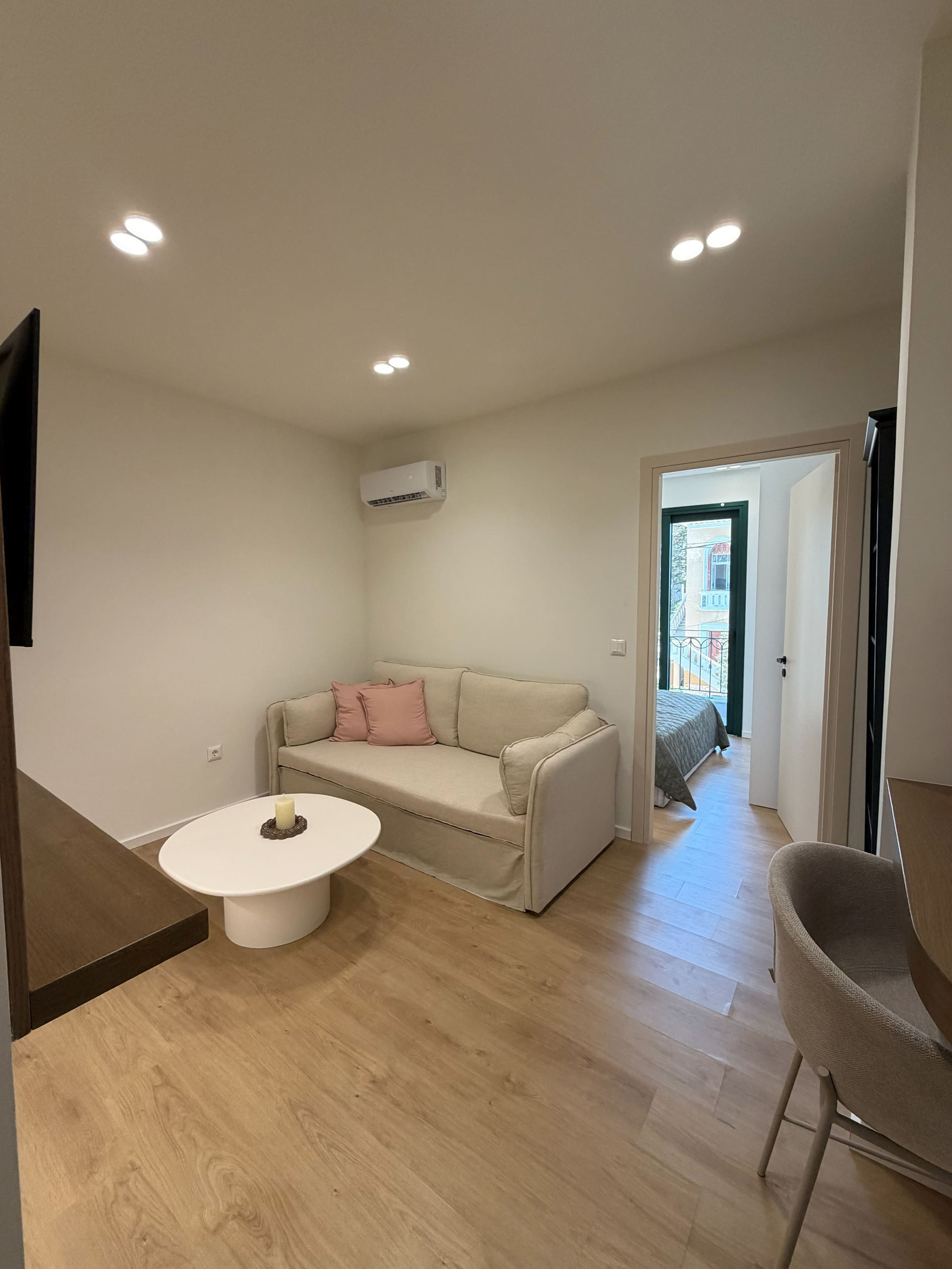Pan Suite — Σαλόνι · PANDEMI Luxury Living Rhodes